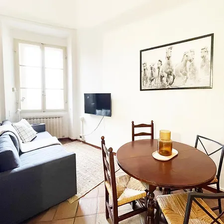 Apartment San Pietro 23 In Centro Storico Siena